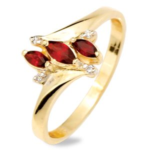 Garnet and Diamond Gold Ring