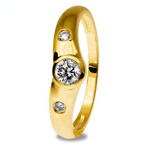 Cubic Zirconia CZ Gold Ring - Modern