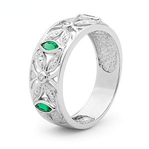 Emerald and Diamond White Gold Ring - Art Deco